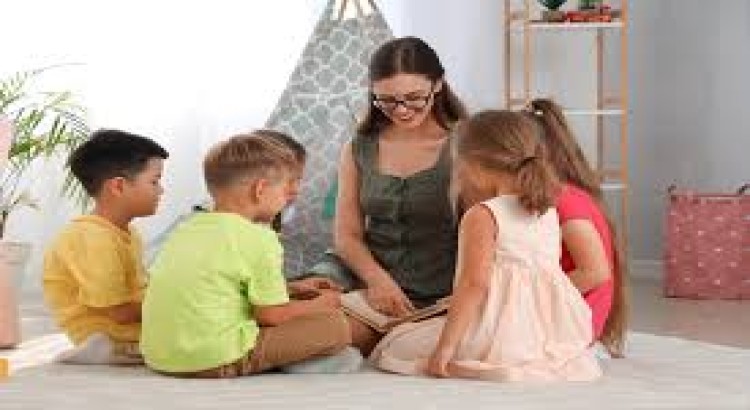 Babysitting | Child care